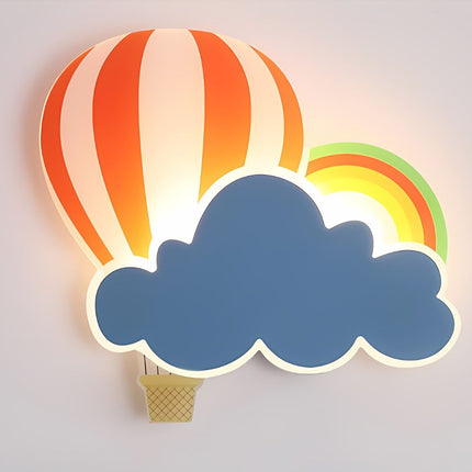 Vegg nattlys med sky og luftballong