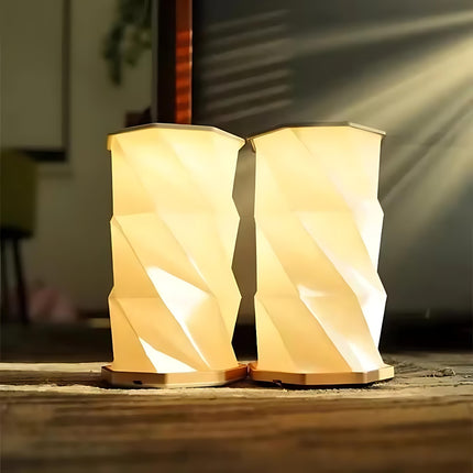 Sammenleggbar LED nattlampe med origamidesign