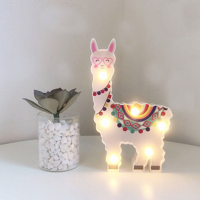 Dekorativ LED vegglampe formet som lama