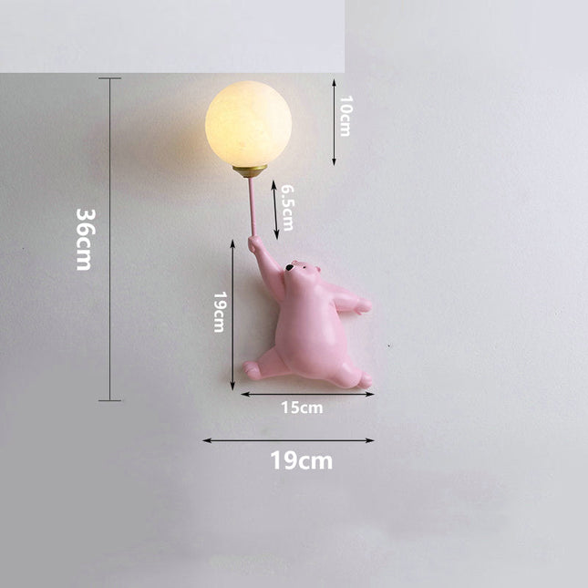 Bjørn vegglampe med ballong til barnerom