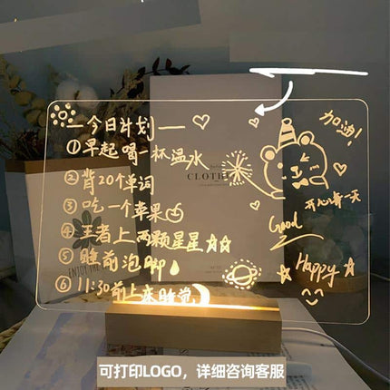 Kreativ LED-oppslagstavle med penn