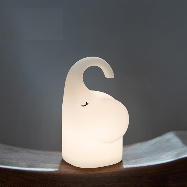 Elefant nattbordlampe i silikon for barn