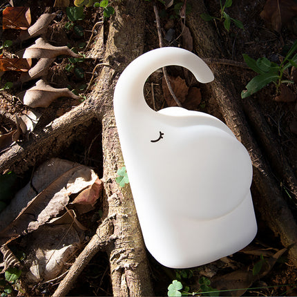 Elefant nattbordlampe i silikon for barn