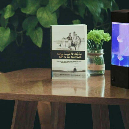 Flerfarget LED manetlampe til soverom