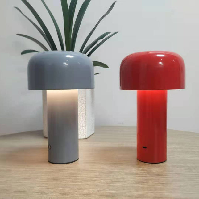 Trådløs bordlampe med soppdesign