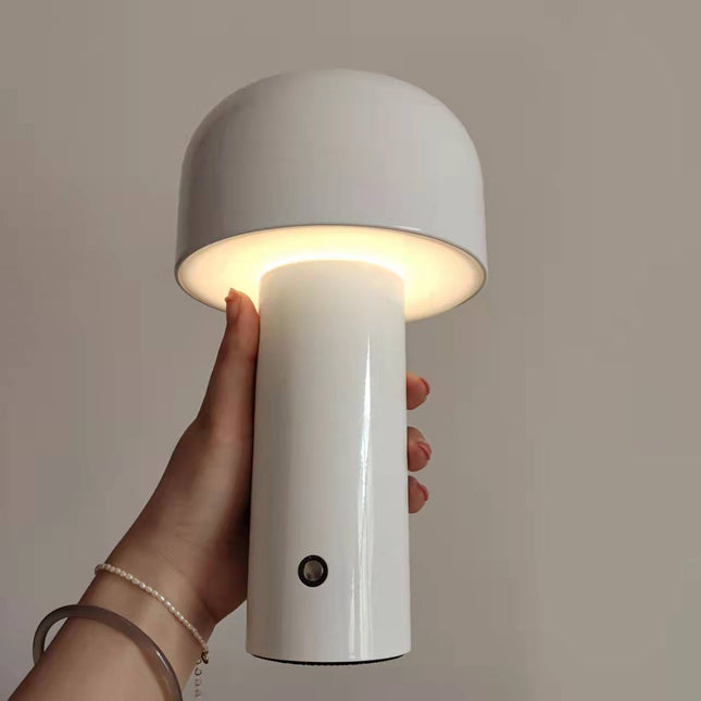 Trådløs bordlampe med soppdesign