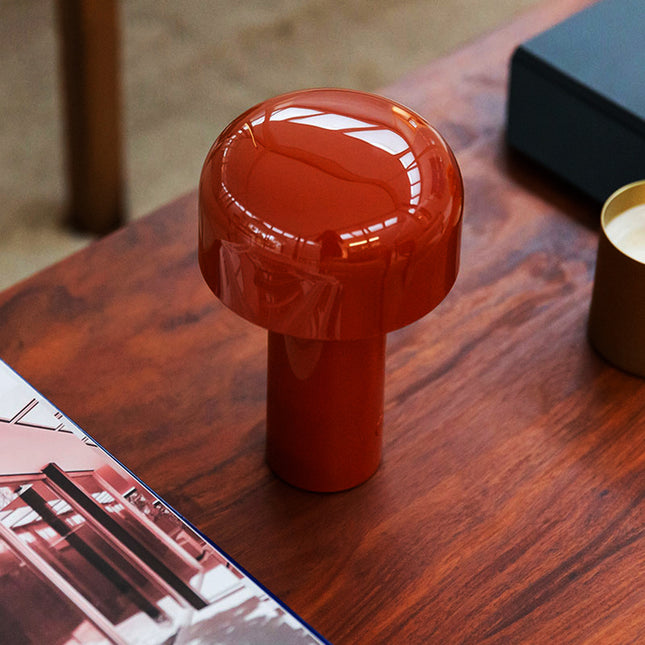 Trådløs bordlampe med soppdesign