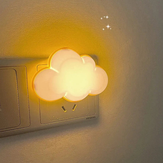 Nattlampe for stikkontakt med skyform
