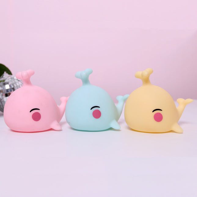 Fargerik hval nattlampe i silikon