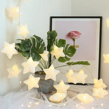 Fargerik LED lyslenke med stjerner