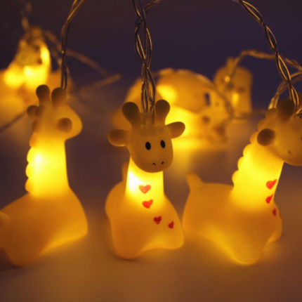 LED lyslenke med små sjiraffer