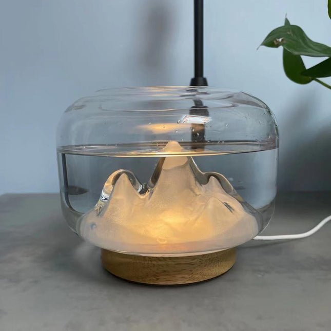 Dekorativ nattlampe med fjell i glass