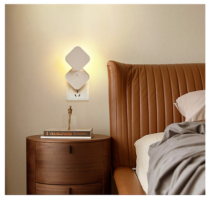 Justerbart plug-in nattlys med fjernkontroll